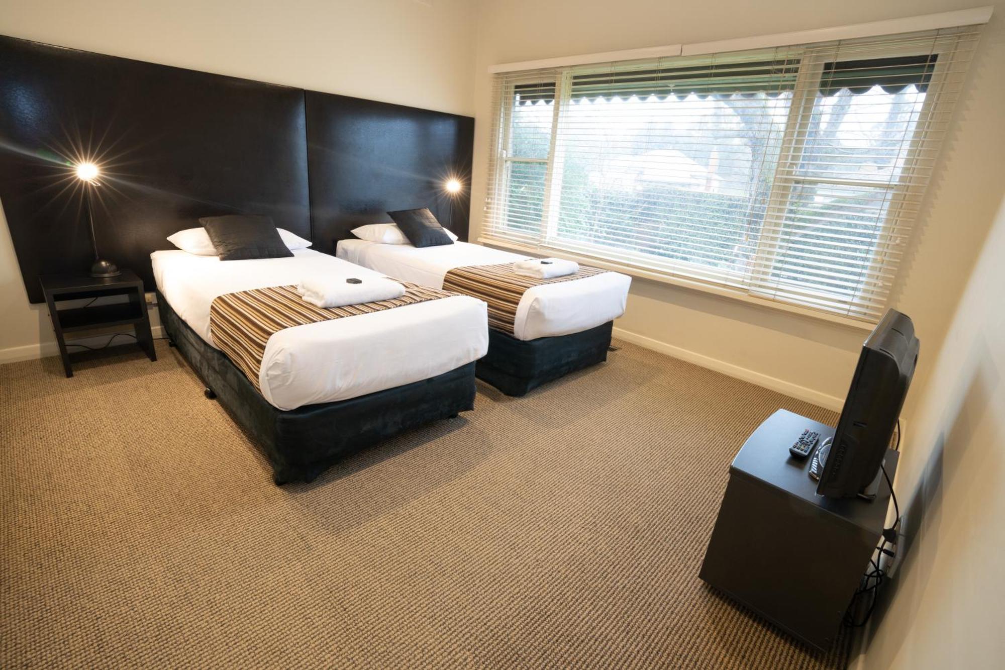 Sovereign Park Motor Inn Μπάλαρατ Εξωτερικό φωτογραφία
